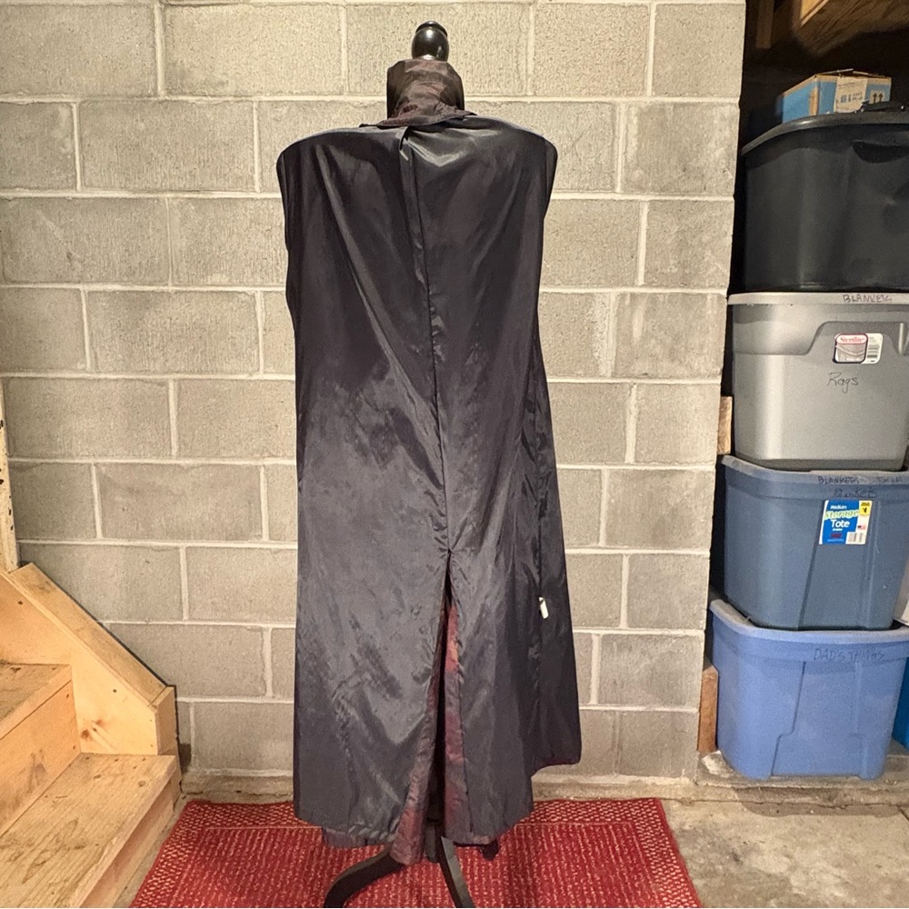 Vintage Degrees trench coat. - Picture 9 of 15
